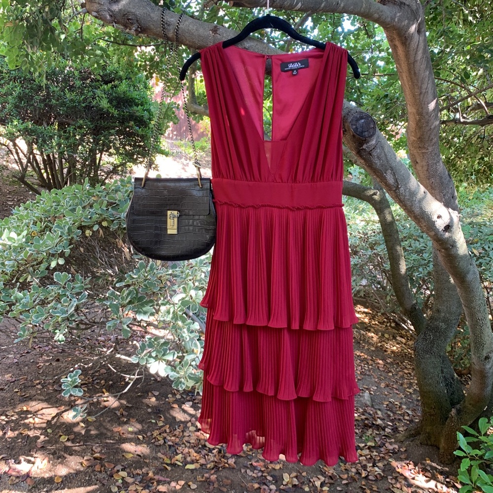 Lulu’s Burgundy Red Ruffle Layer Midi Dress - Picture 1 of 8